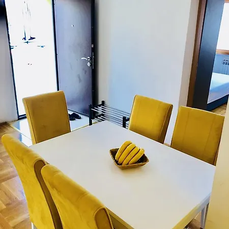 City Stadium Apartment *